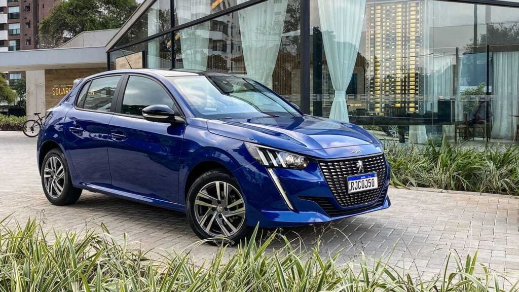 Peugeot 208